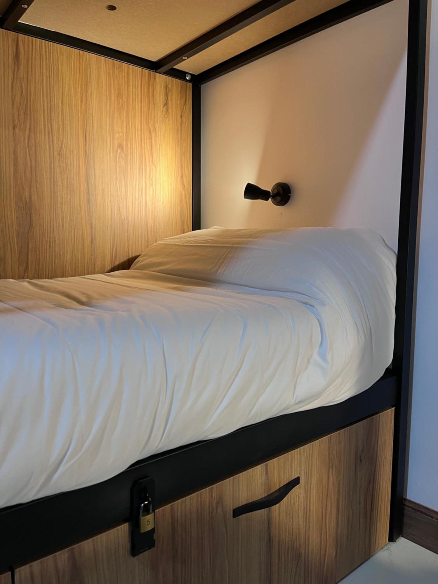 Olabe Hostel Ea ภายนอก รูปภาพ